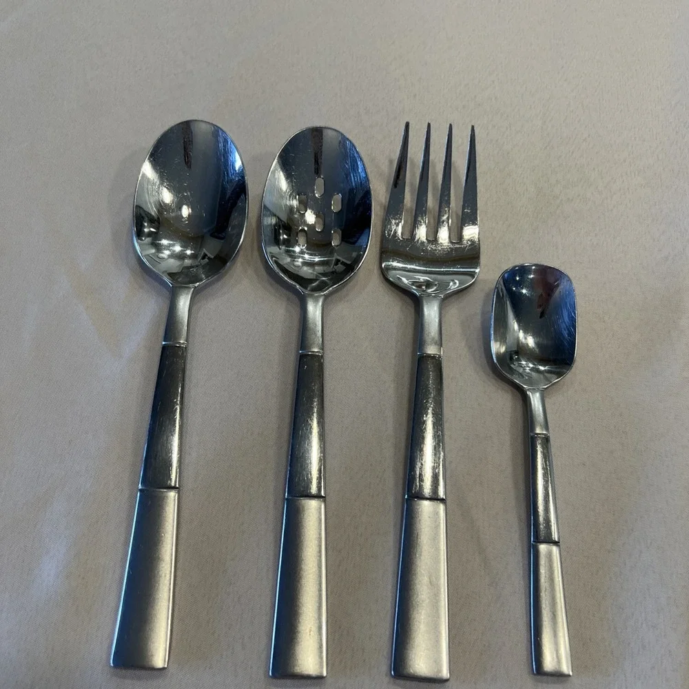 Echo Oneida Stainless 4 Pieces Serving Set